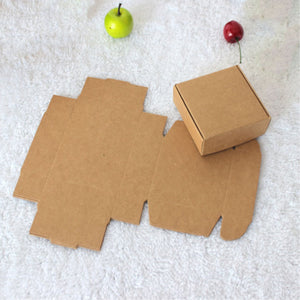 100pcs Square Kraft Paper Favor Boxes in 7.5x7.5x3cm