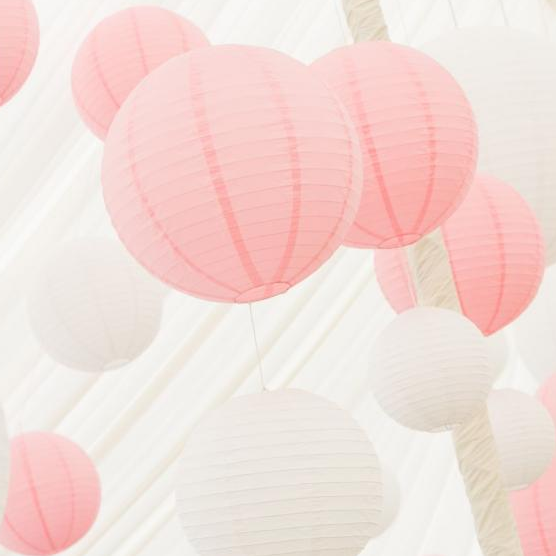 30x 20cm White Pink Paper Lanterns