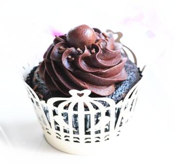 Cupcake Wrapper - White Birdcage